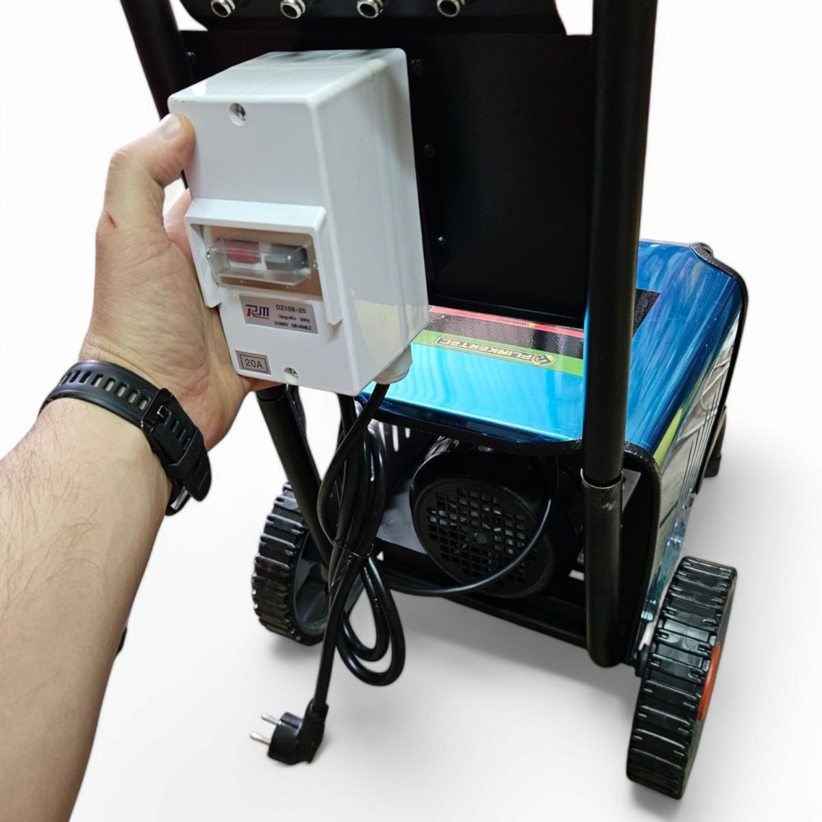 Автомийка високого тиску 2,2 кВт 150 бар 15л/хв FlinkeTEC МВТ-2200/150