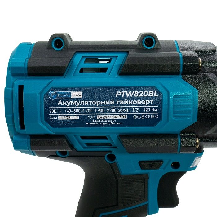 Гайковерт акумуляторний PROFI-TEC PTW820BL POWERLine 4.0 Аг 2шт